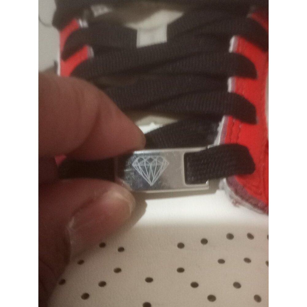 Size 5Y - Nike Dunk Low EMB x NBA 75th Anniversary - Bulls 2021 GS DO6288-100 - Picture 7 of 14